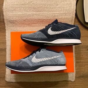 Nike Flyknit Racer Blue Tint